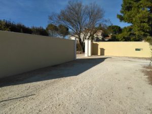 Réalisation d’un mur de clôture